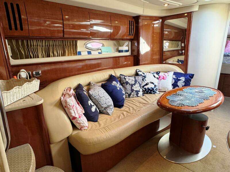 42ft Sea Ray Yacht For Sale