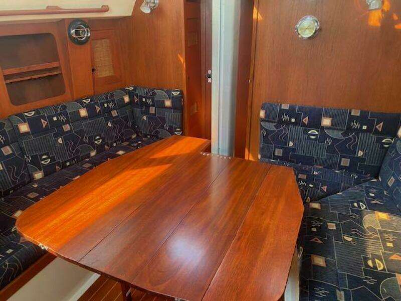 Mythos 36ft CS Yacht For Sale