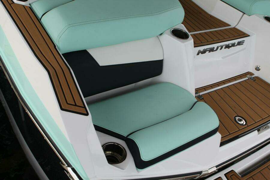 23ft Nautique Yacht For Sale
