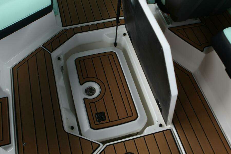 23ft Nautique Yacht For Sale