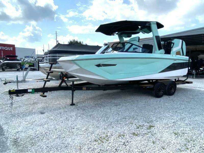 23ft Nautique Yacht For Sale