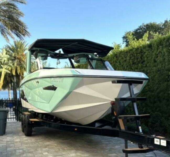23ft Nautique Yacht For Sale