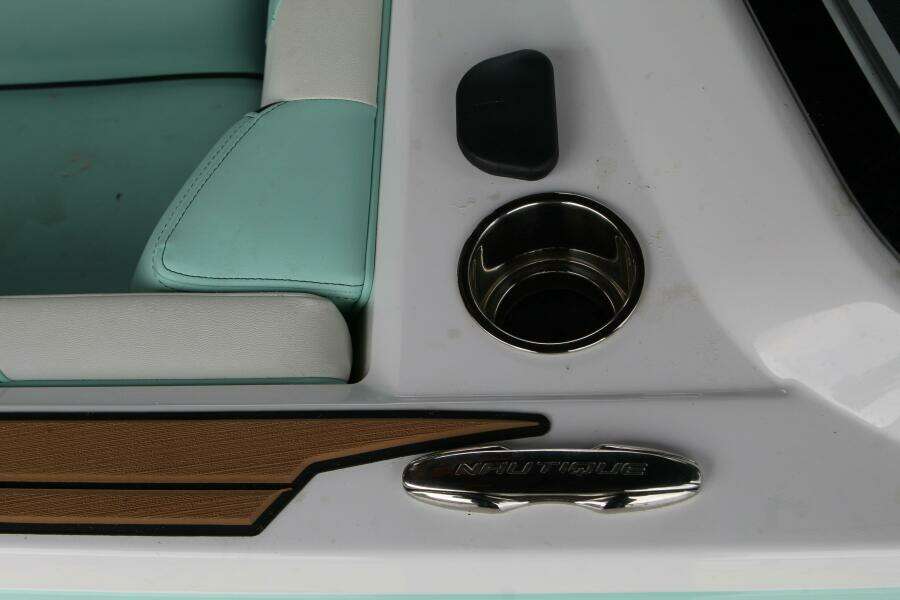 23ft Nautique Yacht For Sale