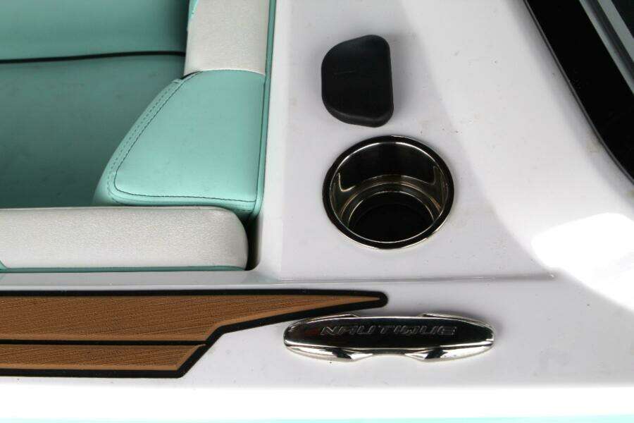 23ft Nautique Yacht For Sale