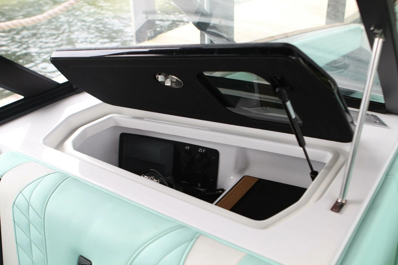 2024 Nautique Super Air Nautique G23