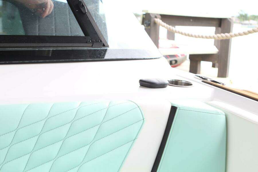 23ft Nautique Yacht For Sale