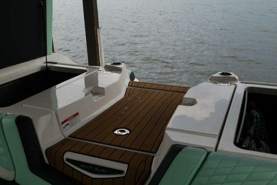 23ft Nautique Yacht For Sale