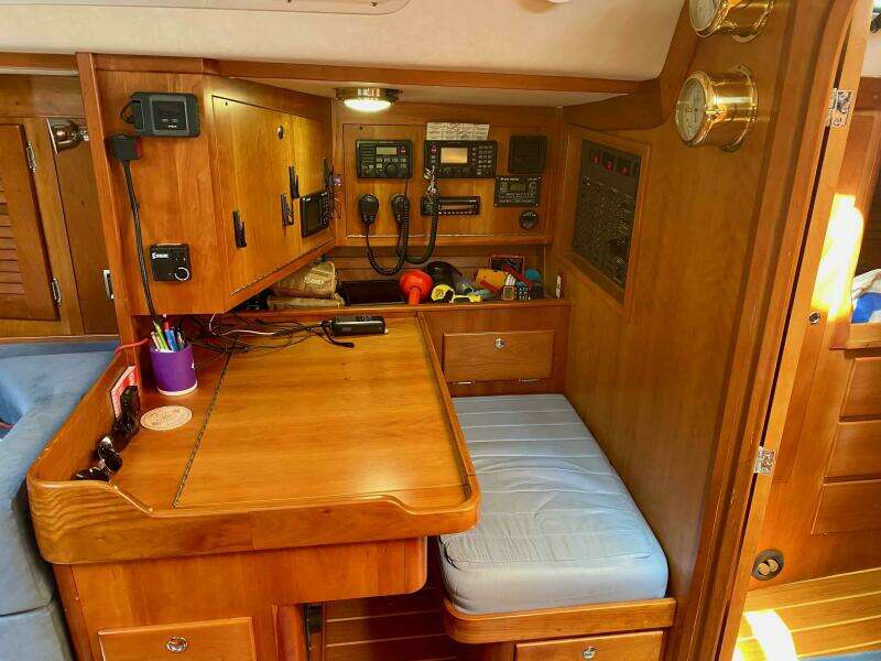 Navicula 46ft J Boats Yacht For Sale
