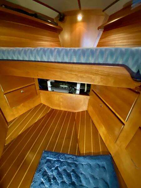 Navicula 46ft J Boats Yacht For Sale