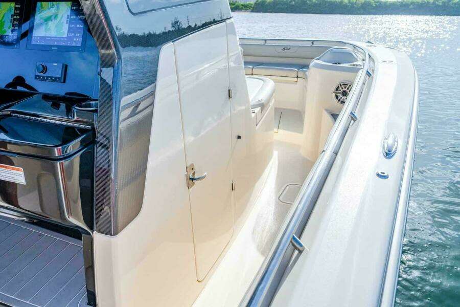 28ft Scout Yacht For Sale