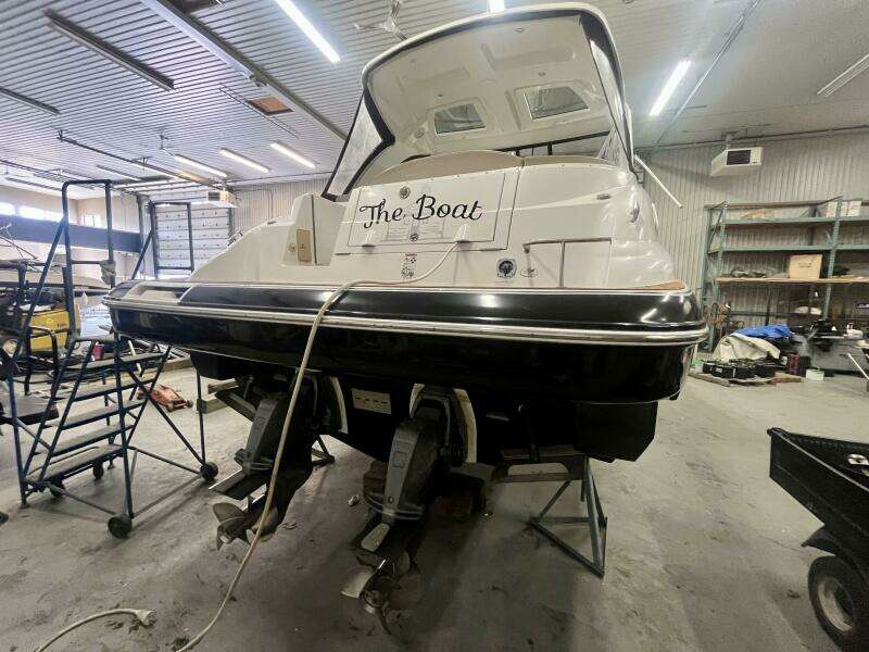 33ft Cruisers Yachts Yacht For Sale