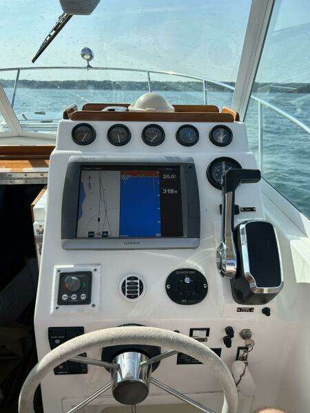 Roxy 25ft Surf Hunter Yacht For Sale
