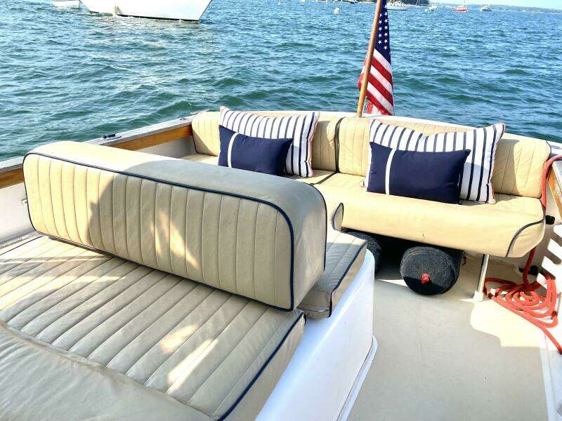 Roxy 25ft Surf Hunter Yacht For Sale