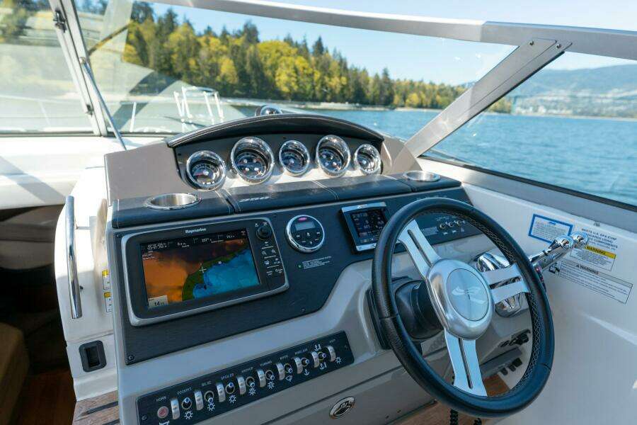 D 35ft Sea Ray Yacht For Sale