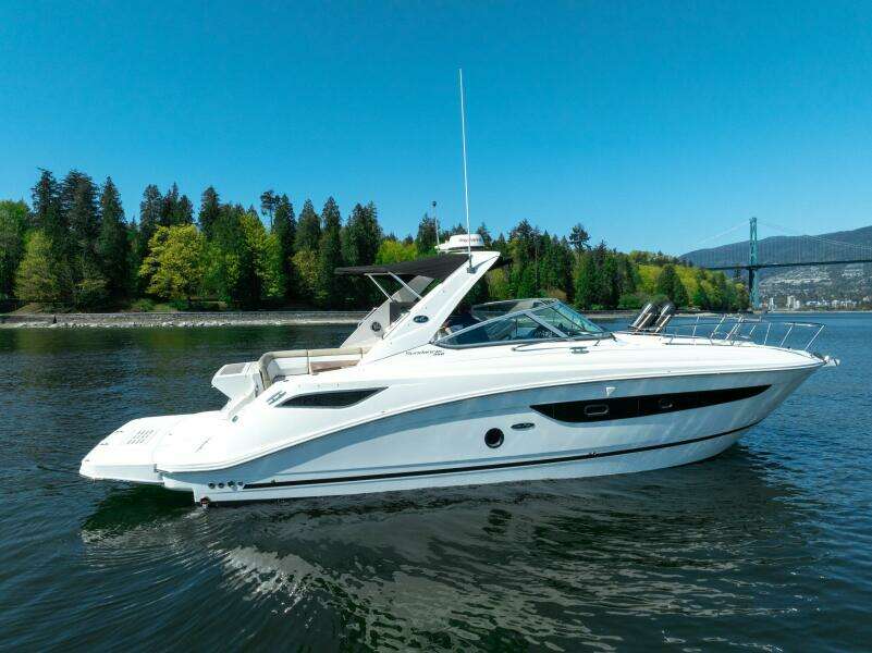 D 35ft Sea Ray Yacht For Sale