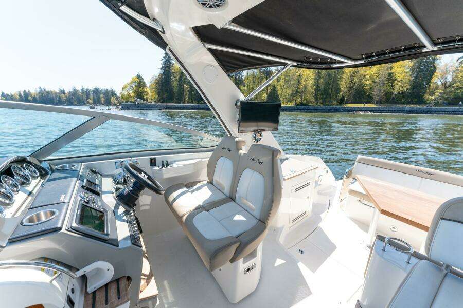 D 35ft Sea Ray Yacht For Sale