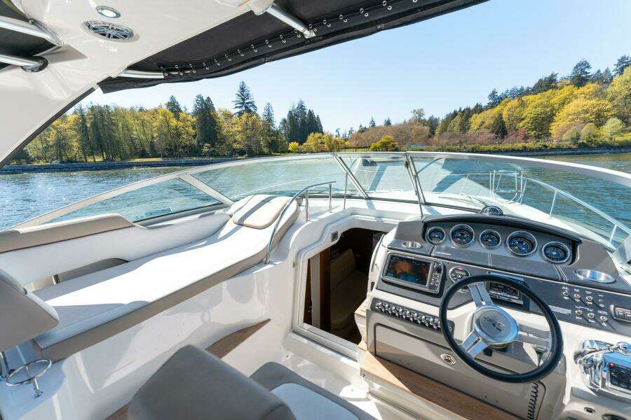 D 35ft Sea Ray Yacht For Sale