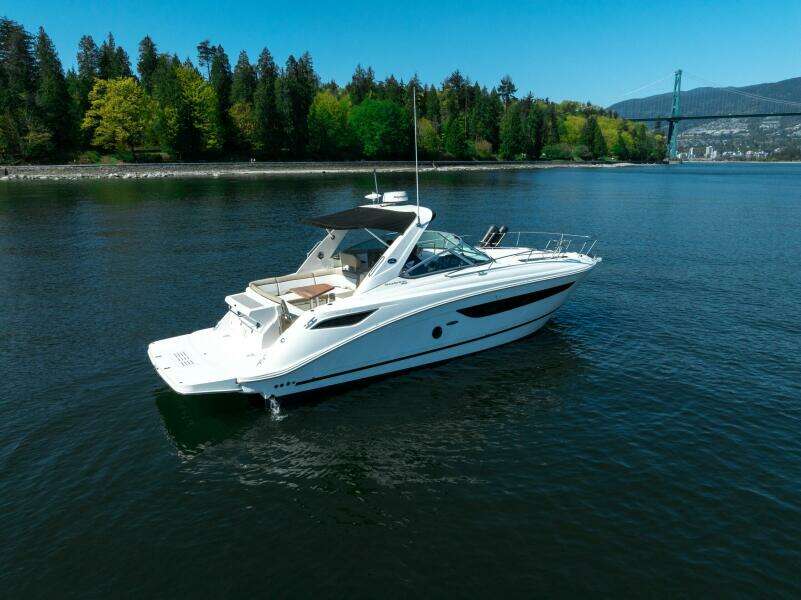 D 35ft Sea Ray Yacht For Sale