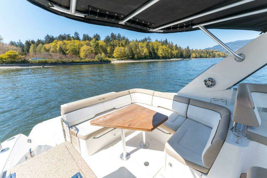 D 35ft Sea Ray Yacht For Sale