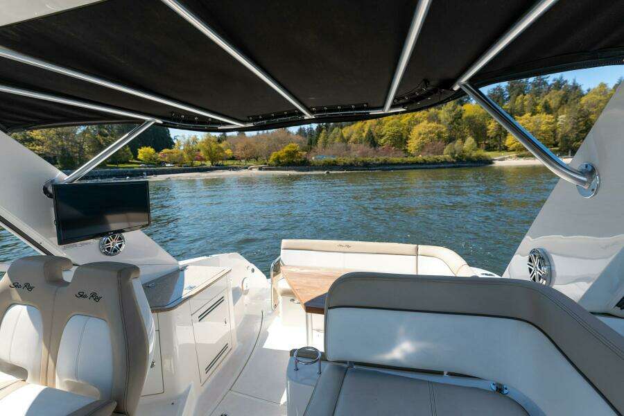D 35ft Sea Ray Yacht For Sale