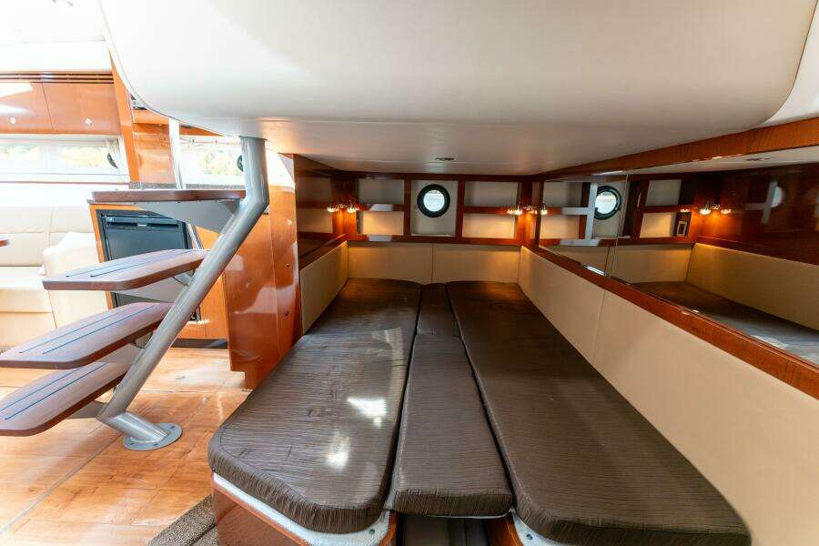 D 35ft Sea Ray Yacht For Sale