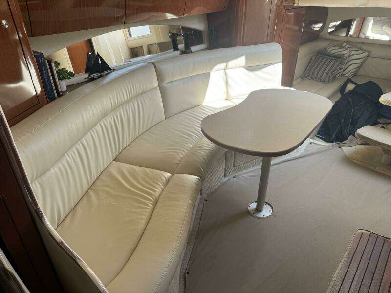 36ft Sea Ray Yacht For Sale