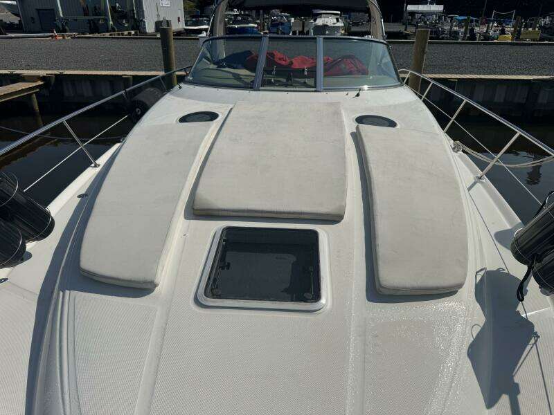 36ft Sea Ray Yacht For Sale