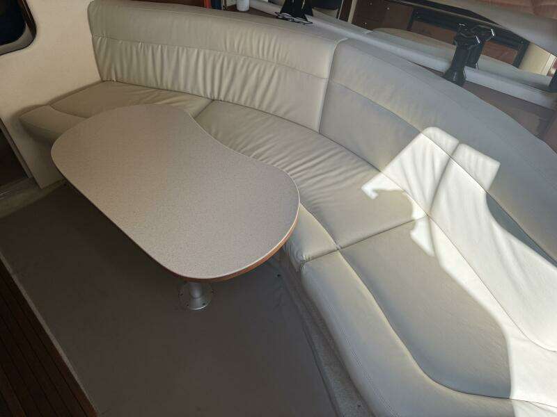 36ft Sea Ray Yacht For Sale