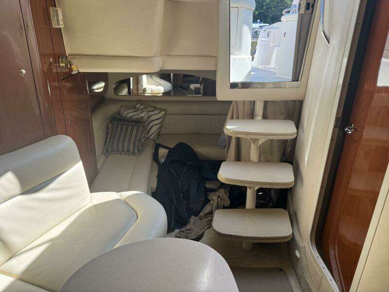36ft Sea Ray Yacht For Sale