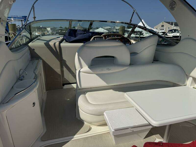 36ft Sea Ray Yacht For Sale