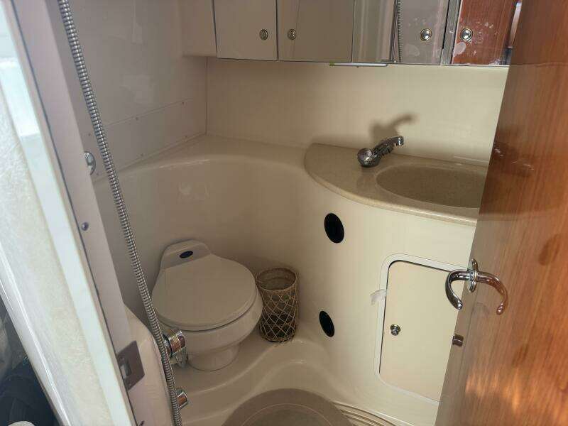 36ft Sea Ray Yacht For Sale