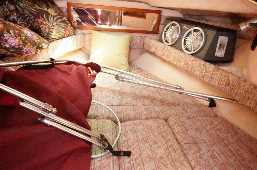 23ft Sea Ray Yacht For Sale