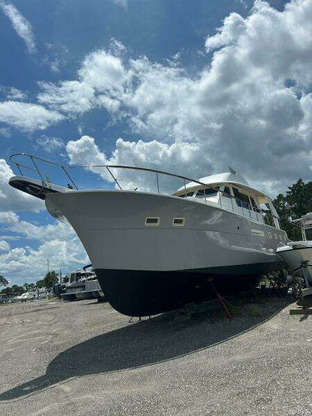53ft Hatteras Yacht For Sale