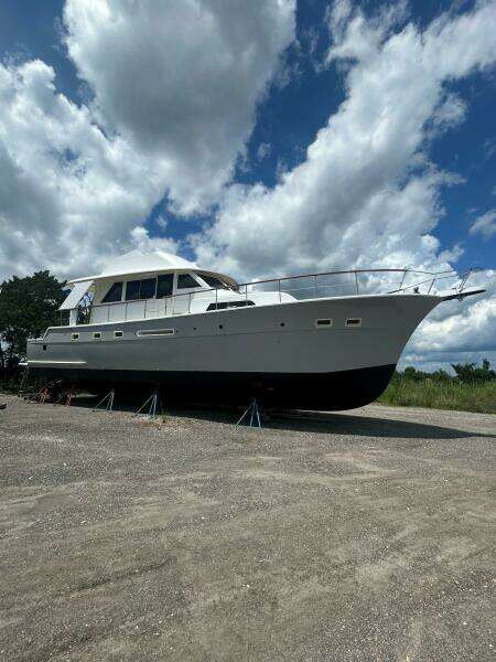 53ft Hatteras Yacht For Sale