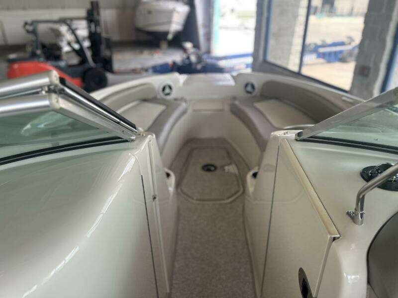24ft Sea Ray Yacht For Sale