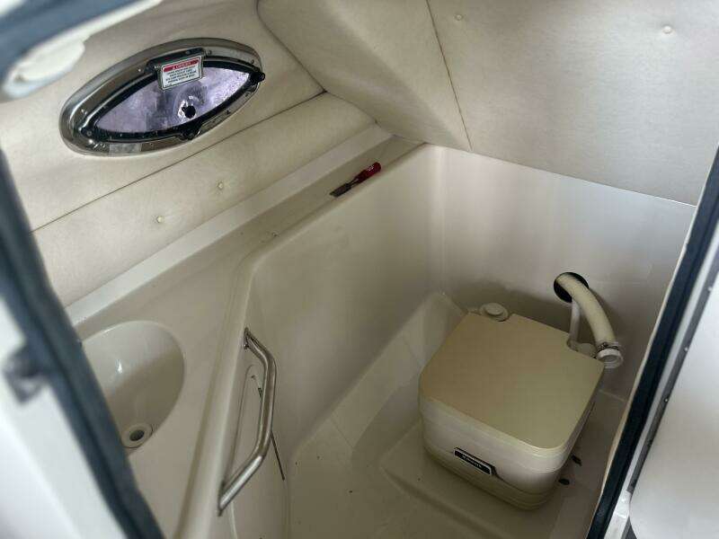 24ft Sea Ray Yacht For Sale