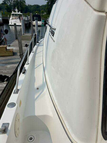 39ft Carver Yacht For Sale