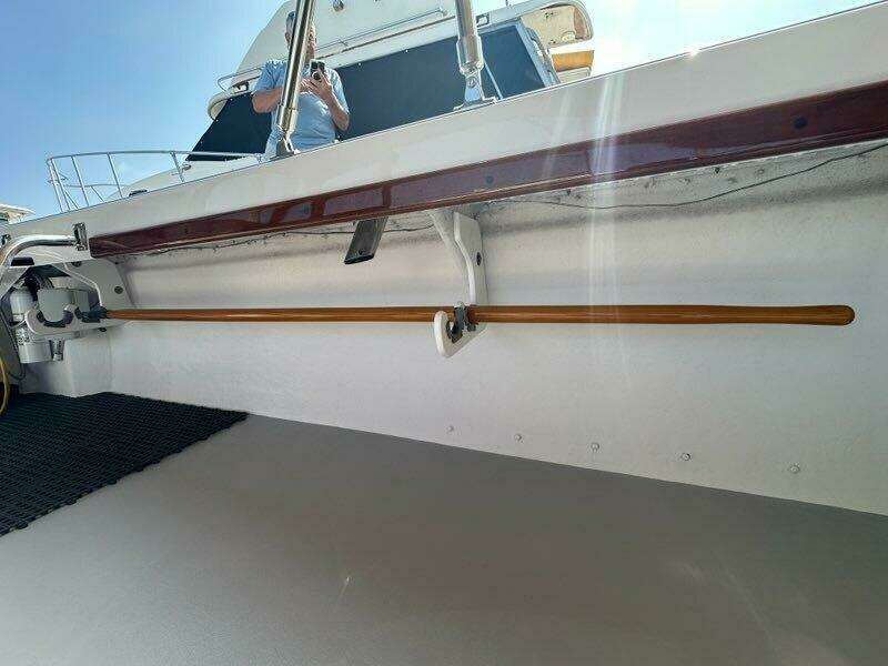 SIGN E 32ft Holland Yacht For Sale