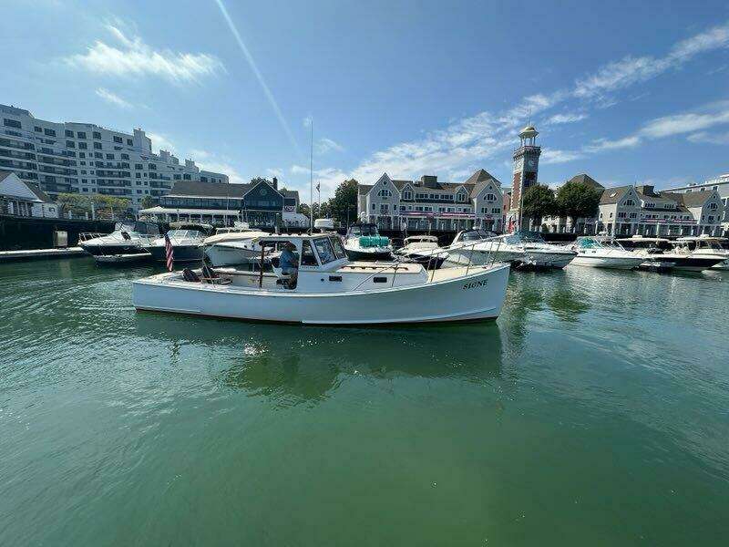 SIGN E 32ft Holland Yacht For Sale