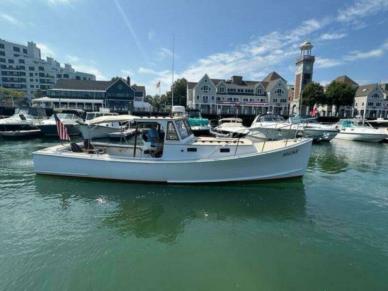 SIGN E 32ft Holland Yacht For Sale