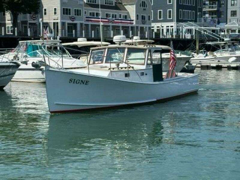 SIGN E 32ft Holland Yacht For Sale