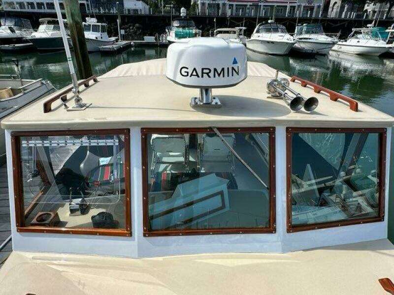 SIGN E 32ft Holland Yacht For Sale
