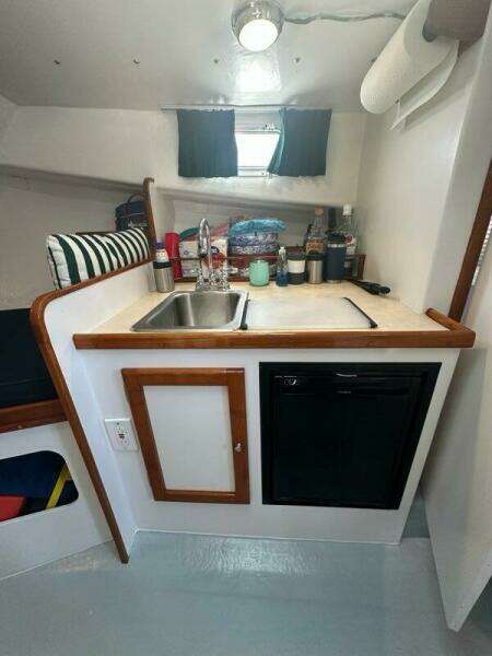 SIGN E 32ft Holland Yacht For Sale