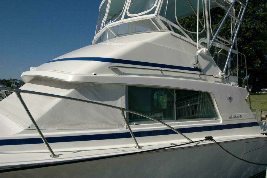 Vesper 33ft Bertram Yacht For Sale