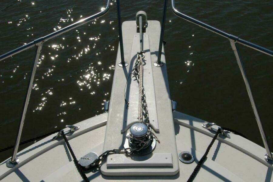 Vesper 33ft Bertram Yacht For Sale