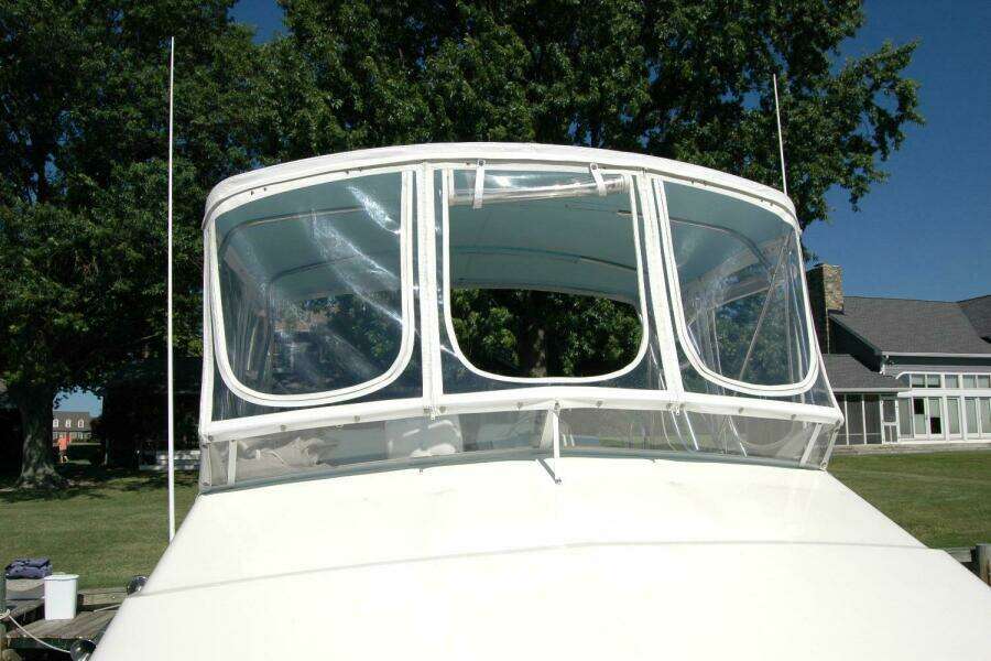 Vesper 33ft Bertram Yacht For Sale