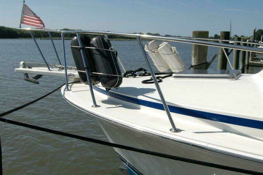 Vesper 33ft Bertram Yacht For Sale