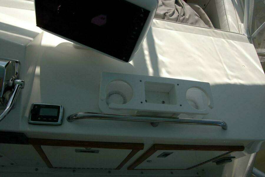 Vesper 33ft Bertram Yacht For Sale