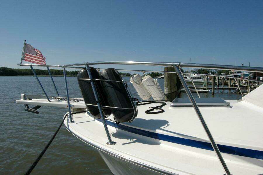 Vesper 33ft Bertram Yacht For Sale