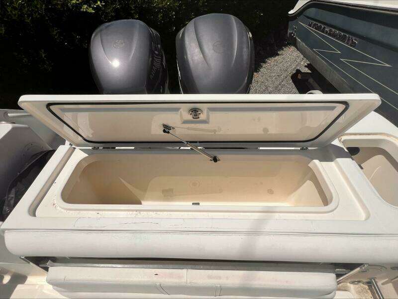 31ft Edgewater Yacht For Sale